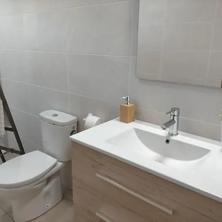 Apartamento Loft, Jardin Y Piscina Privada Romanya de la Selva Exterior photo
