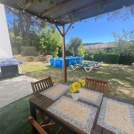Apartamento Loft, Jardin Y Piscina Privada Romanya de la Selva Exterior photo