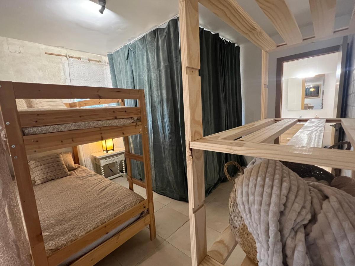 Apartment Loft, Jardin Y Piscina Privada Romanya de la Selva